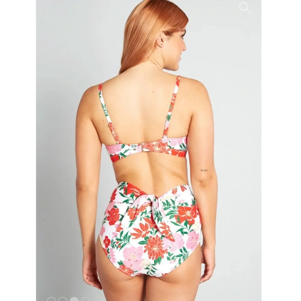 NWOT ModCloth‎ Santa Barbara Saturdays Bikini The Clarice High-Waisted Bottom